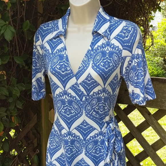 Banana Republic Wrap Dress XS - Picture 2 of 8